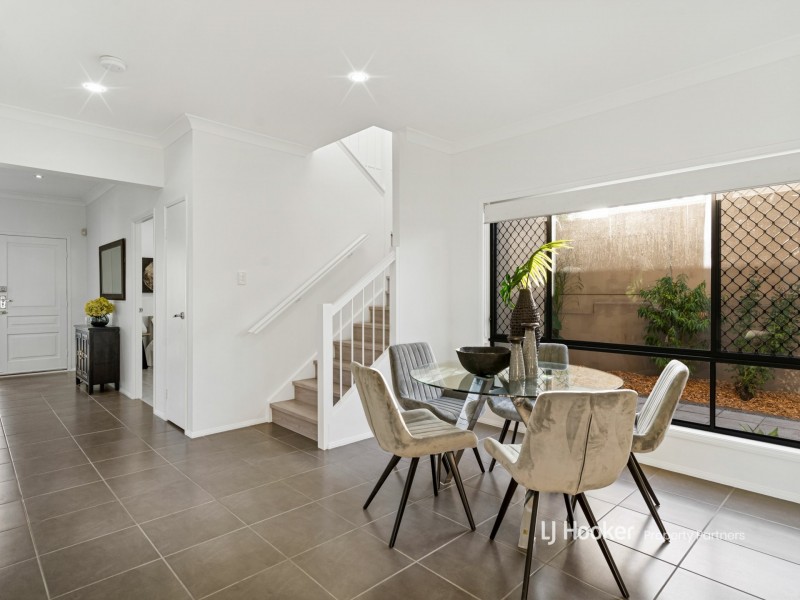 2 Aldea Place, Stretton QLD 4116