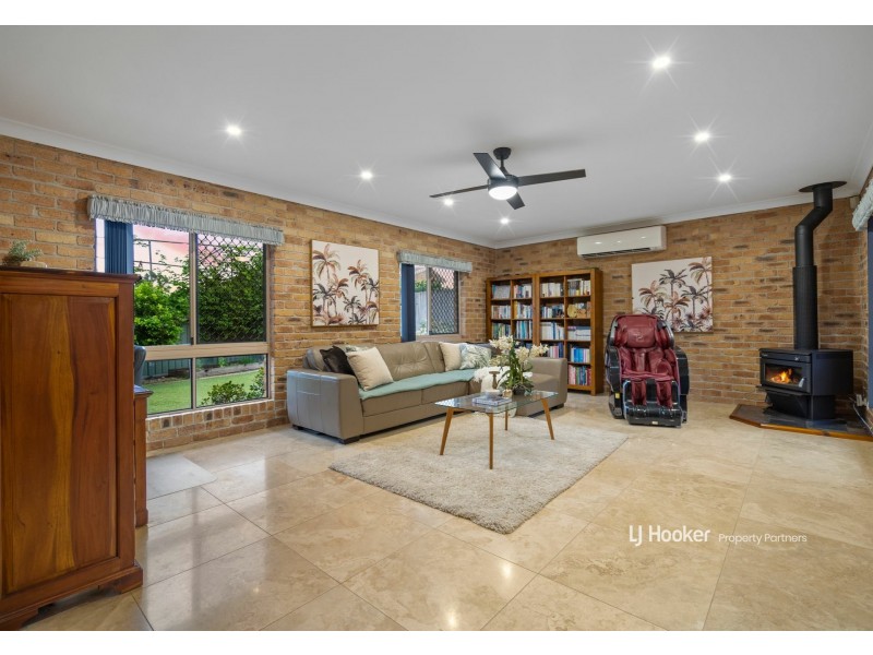 12 Totten Close, Eight Mile Plains QLD 4113