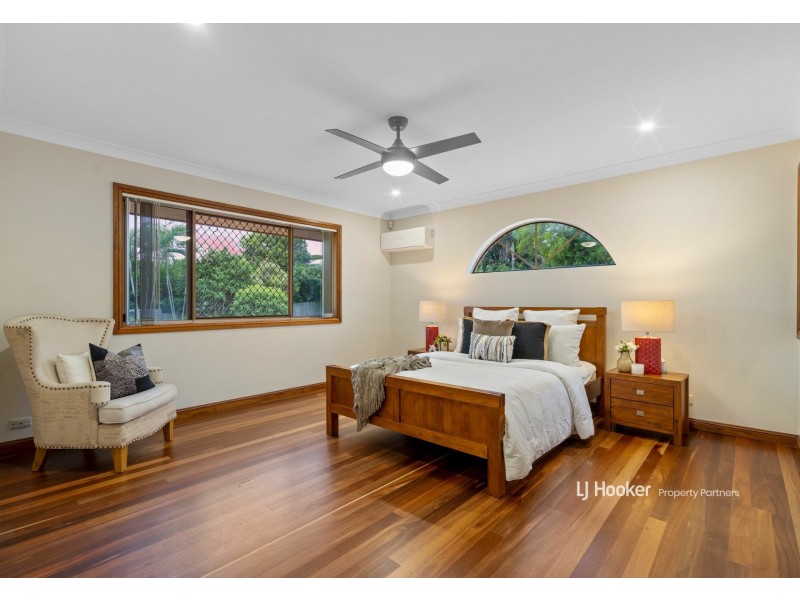 12 Totten Close, Eight Mile Plains QLD 4113