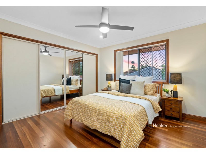 12 Totten Close, Eight Mile Plains QLD 4113