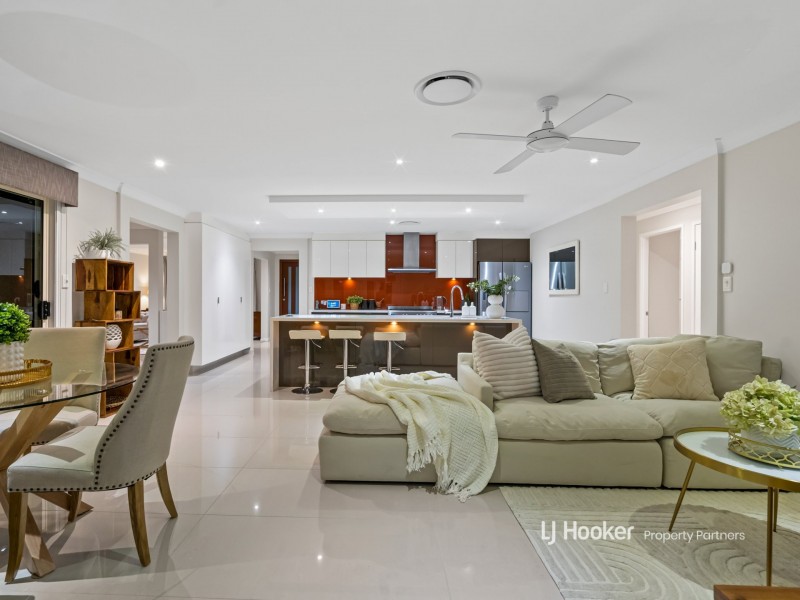 12 Raincliffe Place, Calamvale QLD 4116