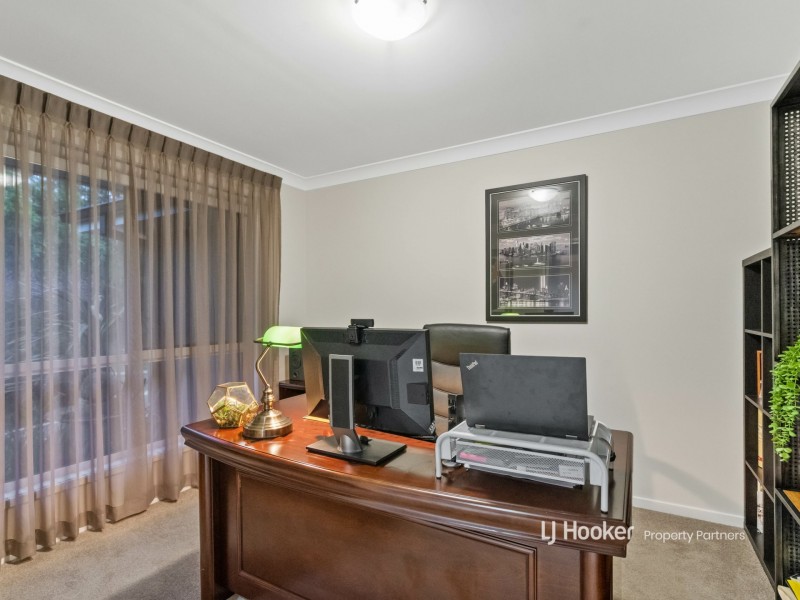 12 Raincliffe Place, Calamvale QLD 4116