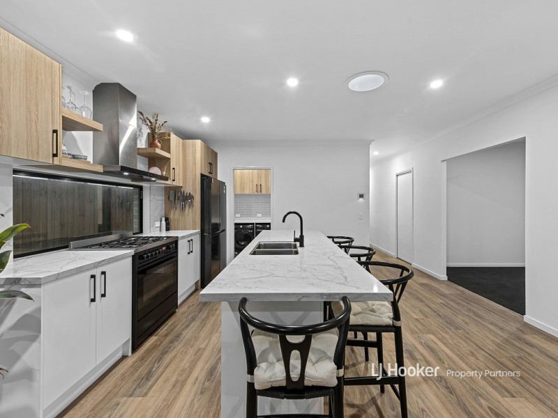 8 Mernick Court, Bahrs Scrub QLD 4207