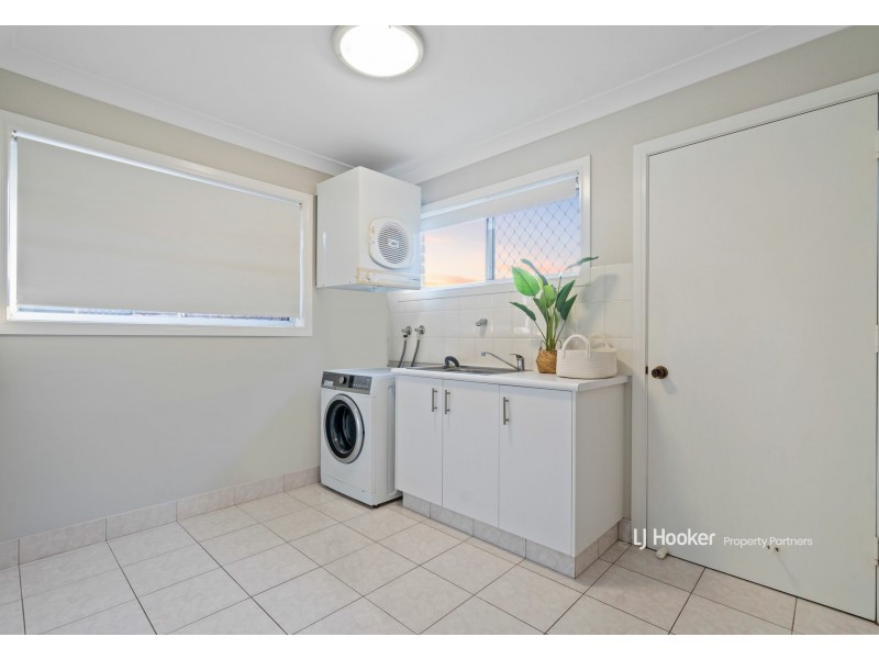 13 Washington Place, Stretton QLD 4116