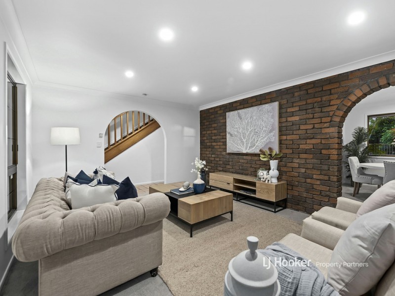 206 Pinelands Road, Sunnybank Hills QLD 4109