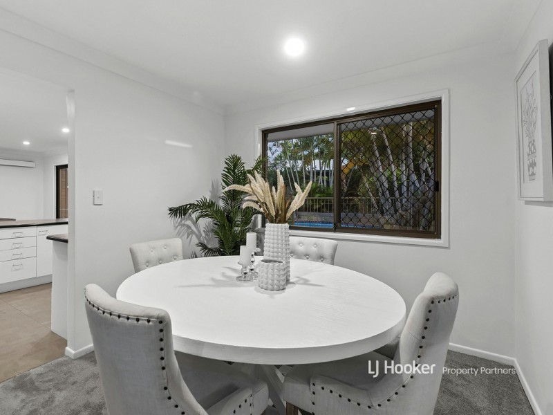 206 Pinelands Road, Sunnybank Hills QLD 4109