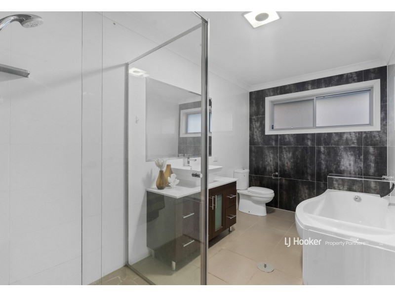 27 Alfred Circuit, Calamvale QLD 4116