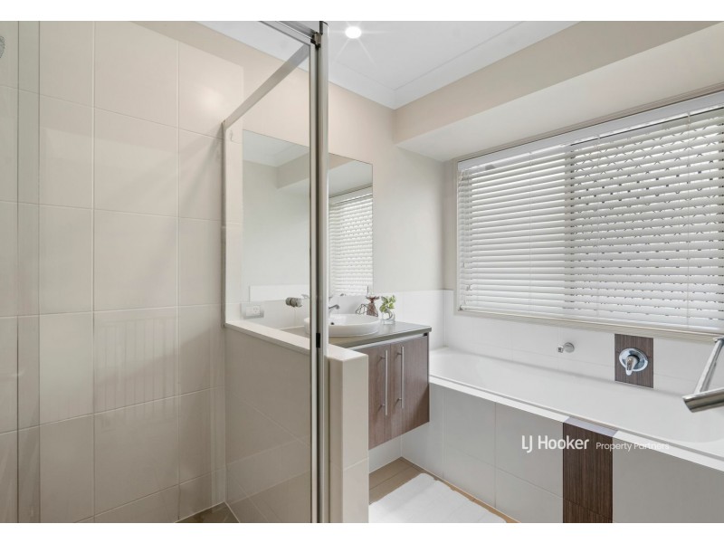 35 Collett Street, Eight Mile Plains QLD 4113