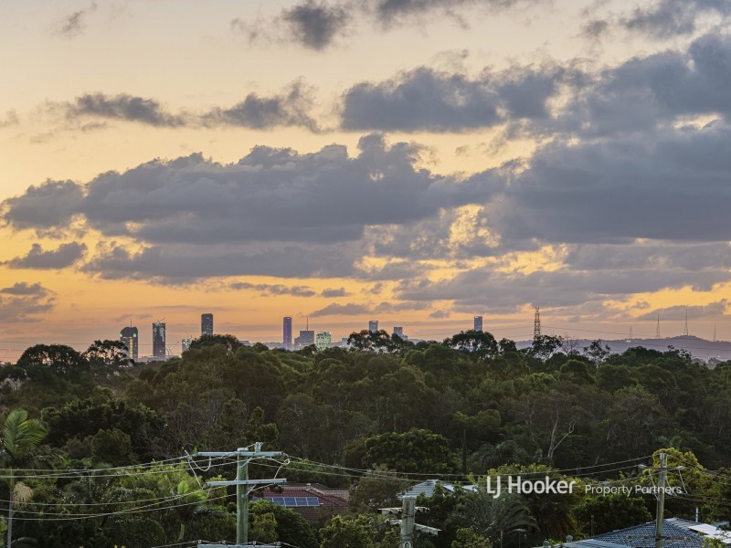 4 Nemarra Street, Wynnum West QLD 4178
