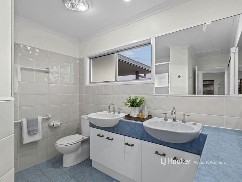 4 Nemarra Street, Wynnum West QLD 4178