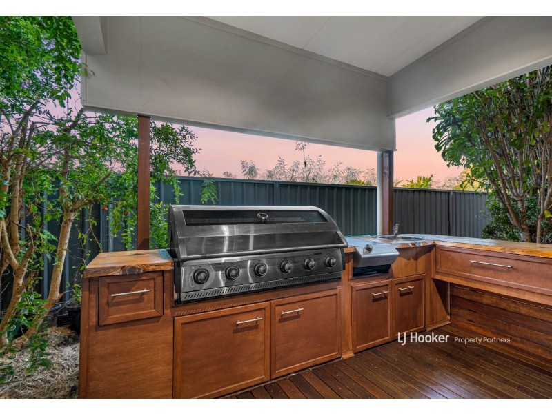 17 Henderson Street, Eight Mile Plains QLD 4113