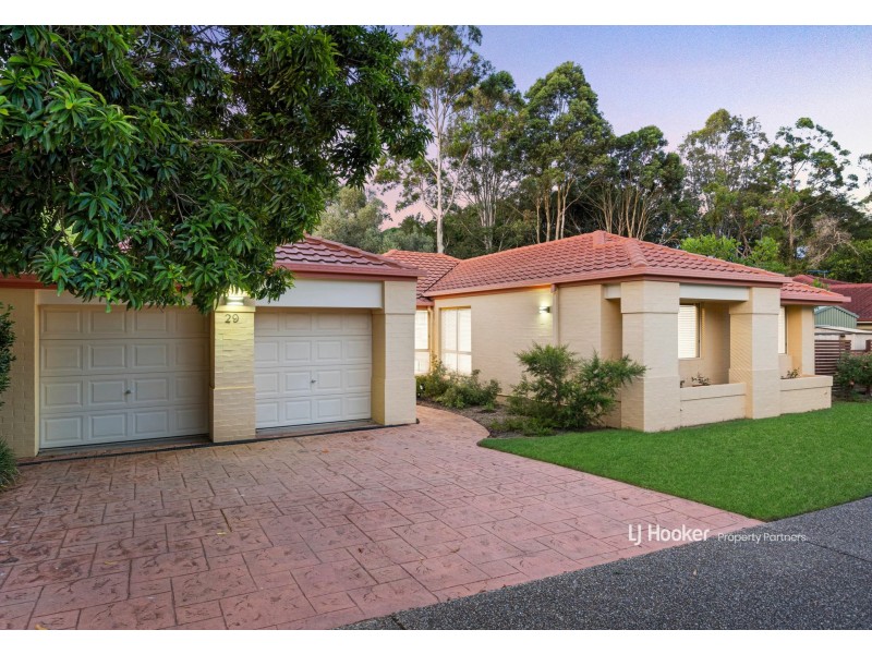29 Lexington Place, Wishart QLD 4122