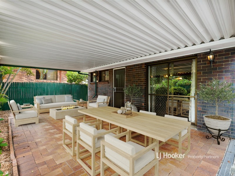 11 Fanfare Street, Eight Mile Plains QLD 4113