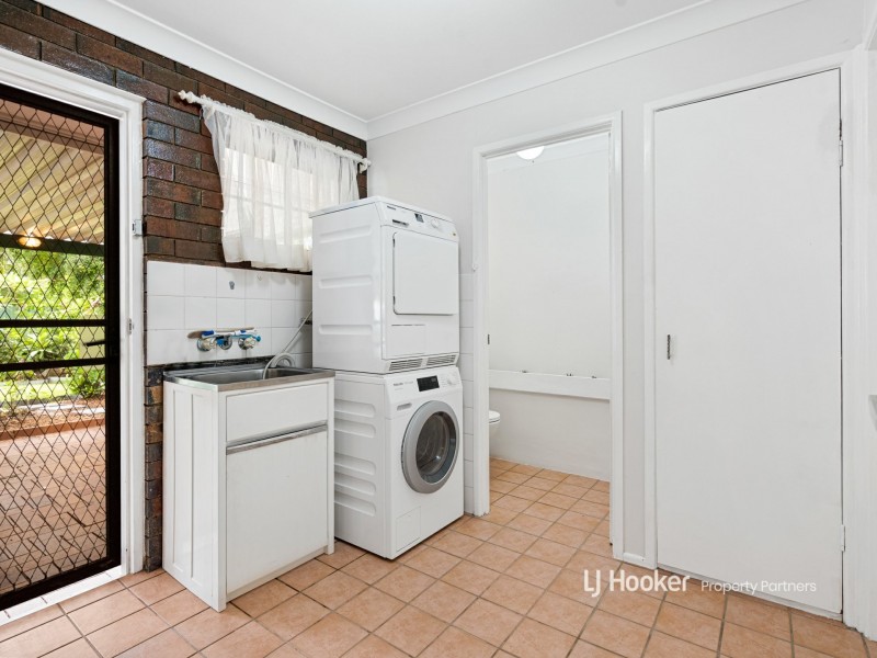 11 Fanfare Street, Eight Mile Plains QLD 4113