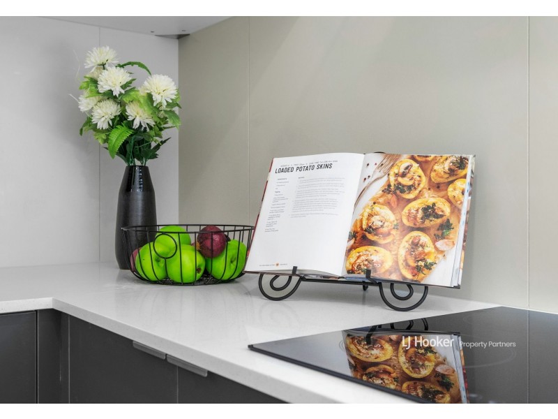 2 Scarlet Oak Place, Calamvale QLD 4116