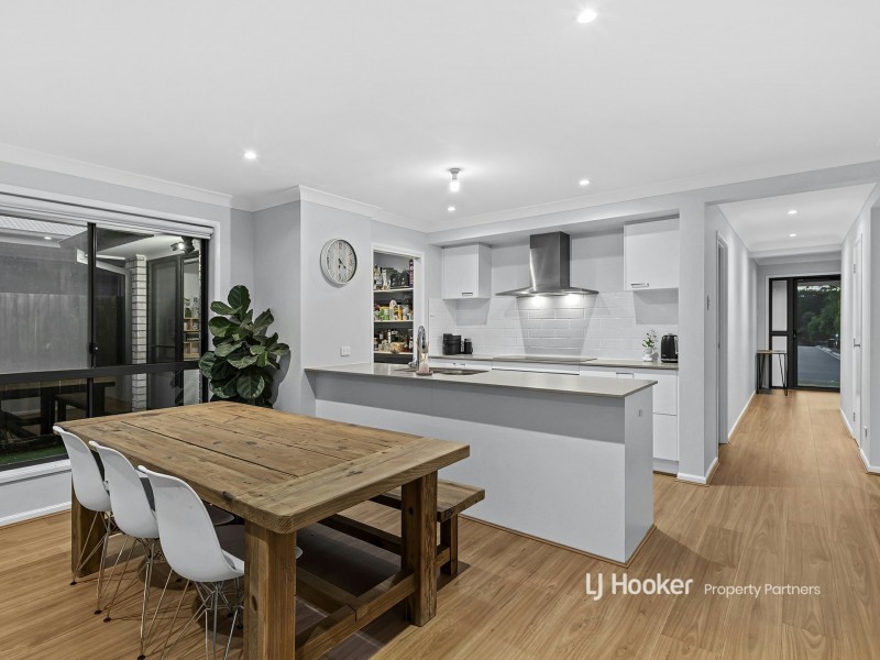 23 Ironbark Avenue, Park Ridge QLD 4125