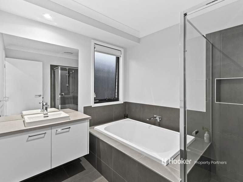 23 Ironbark Avenue, Park Ridge QLD 4125