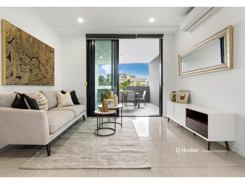 113/181 Clarence Road, Indooroopilly QLD 4068