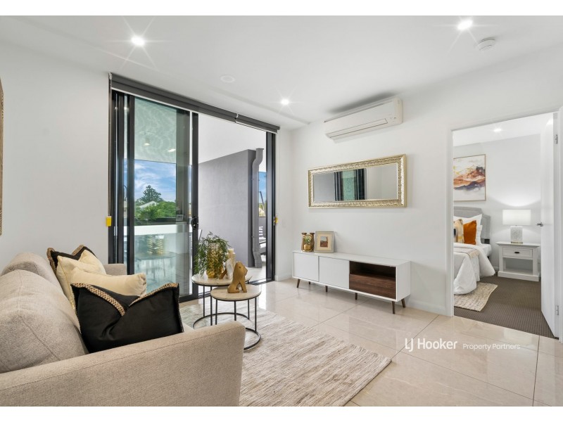 113/181 Clarence Road, Indooroopilly QLD 4068