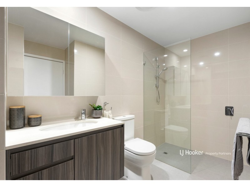 113/181 Clarence Road, Indooroopilly QLD 4068