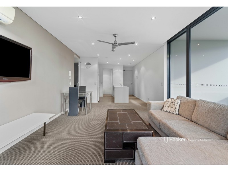508/2 Aqua Street, Southport QLD 4215
