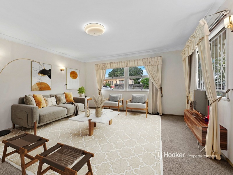 11 Burgess Street, Salisbury QLD 4107