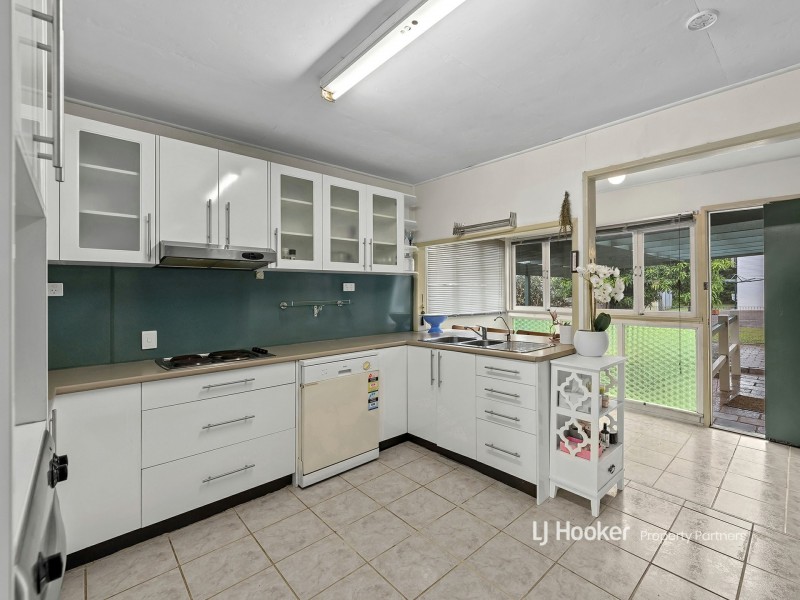 11 Burgess Street, Salisbury QLD 4107