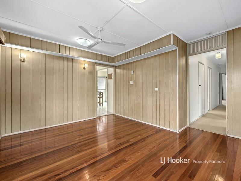 11 Burgess Street, Salisbury QLD 4107