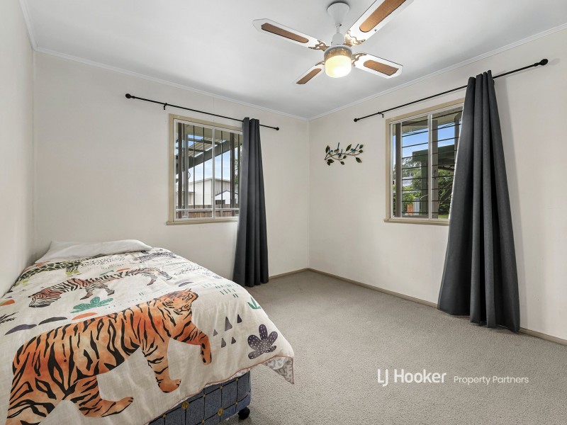 11 Burgess Street, Salisbury QLD 4107