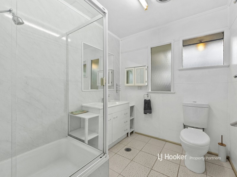 11 Burgess Street, Salisbury QLD 4107