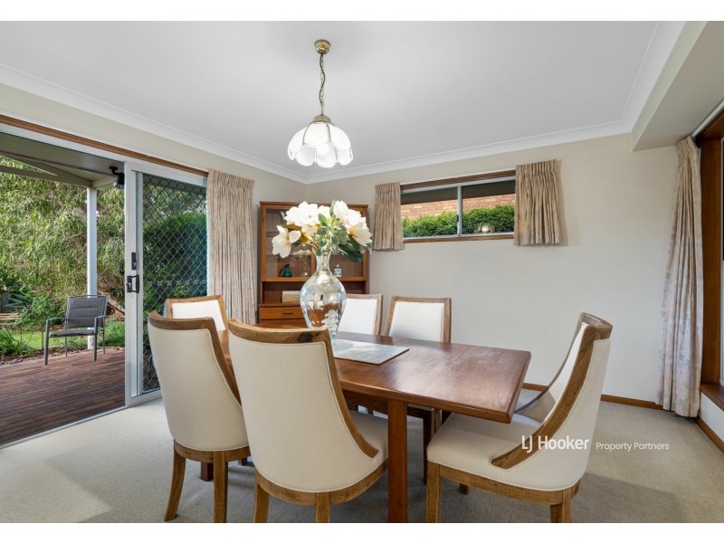 4 McKinley Court, Stretton QLD 4116