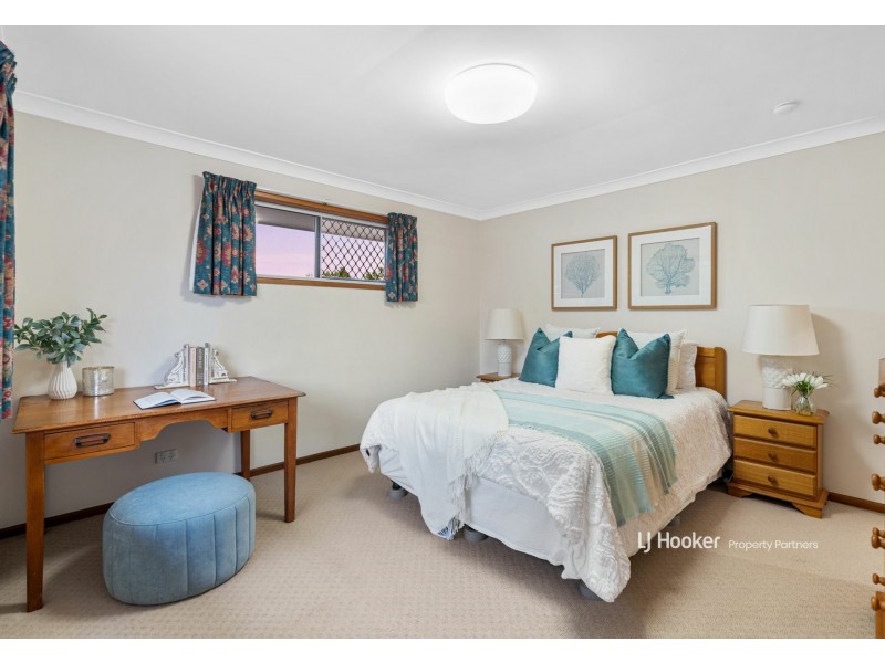 4 McKinley Court, Stretton QLD 4116