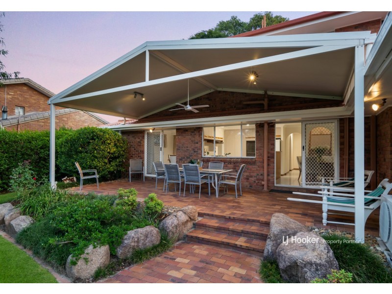 4 McKinley Court, Stretton QLD 4116