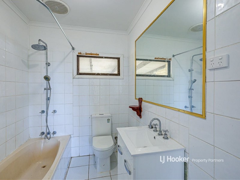 675 Browns Plains Road, Marsden QLD 4132