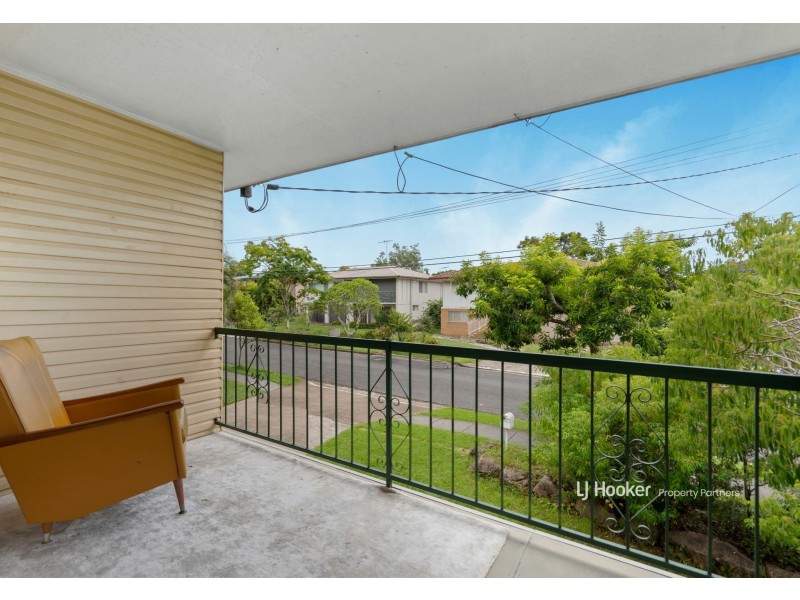 57 Morialta Street, Mansfield QLD 4122