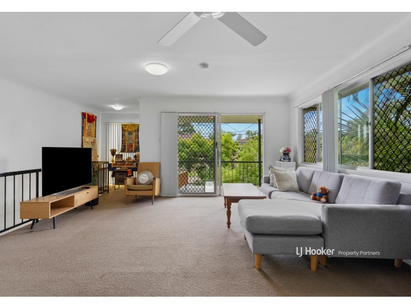 57 Morialta Street, Mansfield QLD 4122