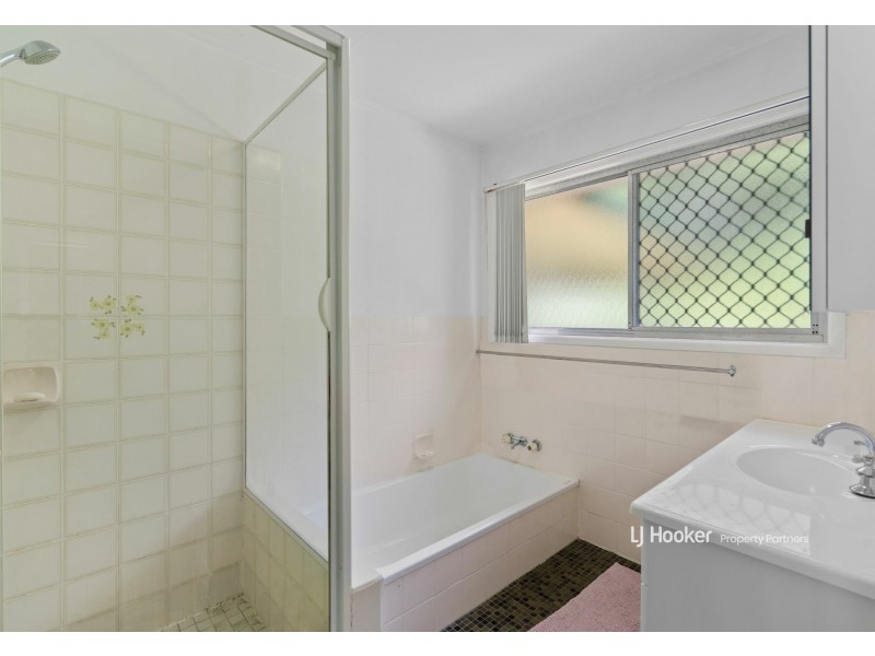 57 Morialta Street, Mansfield QLD 4122