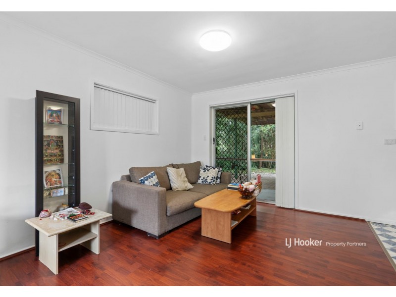 57 Morialta Street, Mansfield QLD 4122