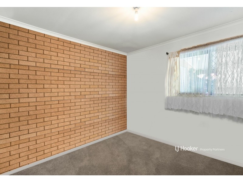8/31 Ewing Road, Logan Central QLD 4114