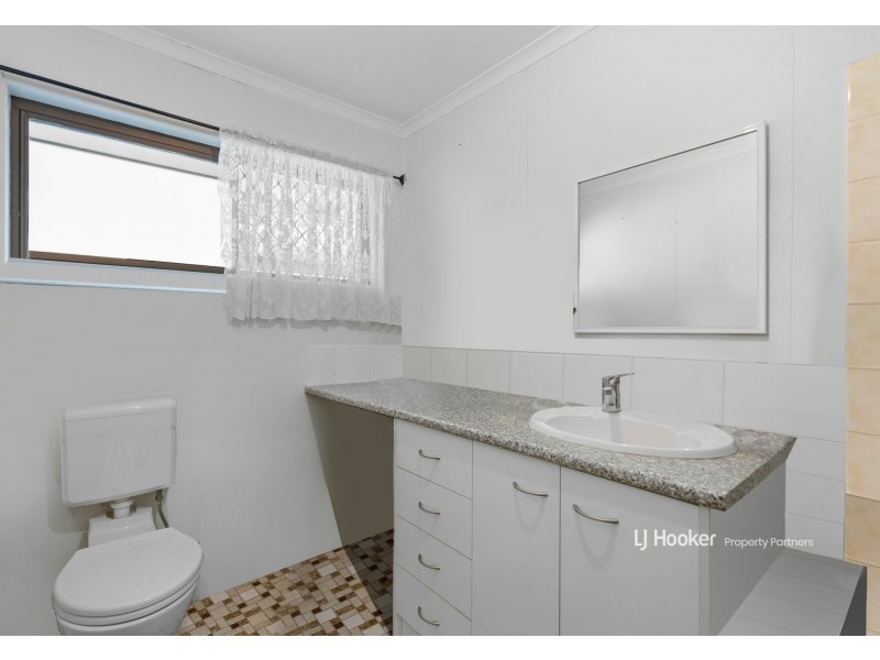 8/31 Ewing Road, Logan Central QLD 4114