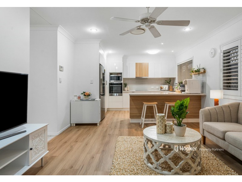 10 Lily Circuit, Kuraby QLD 4112