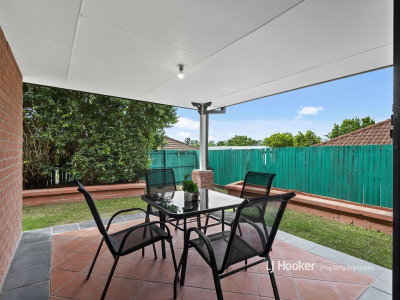 37 Robinson Crescent, Runcorn QLD 4113