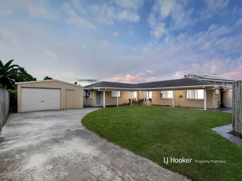 12 Lindeman Place, Eight Mile Plains QLD 4113