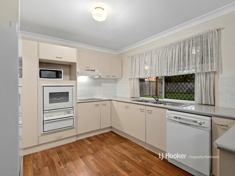 12 Lindeman Place, Eight Mile Plains QLD 4113