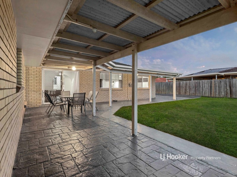 12 Lindeman Place, Eight Mile Plains QLD 4113