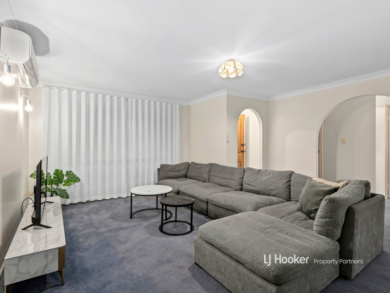 12 Lindeman Place, Eight Mile Plains QLD 4113