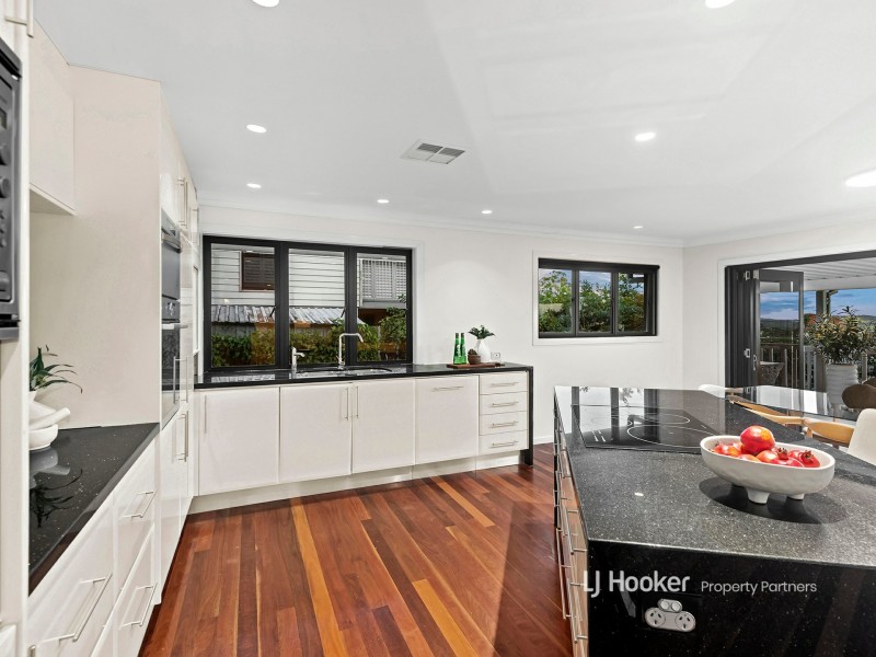 14 Treacher Street, Upper Mount Gravatt QLD 4122