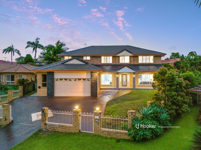 11 Rakumba Close, Eight Mile Plains QLD 4113