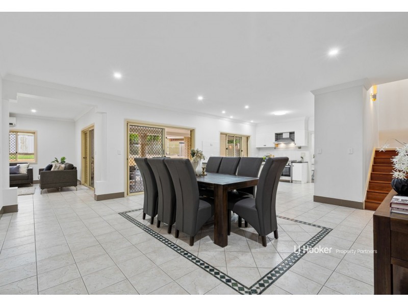 11 Rakumba Close, Eight Mile Plains QLD 4113