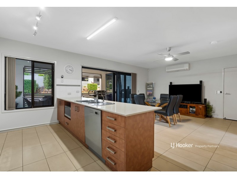 1/16 Doris Street, Eight Mile Plains QLD 4113